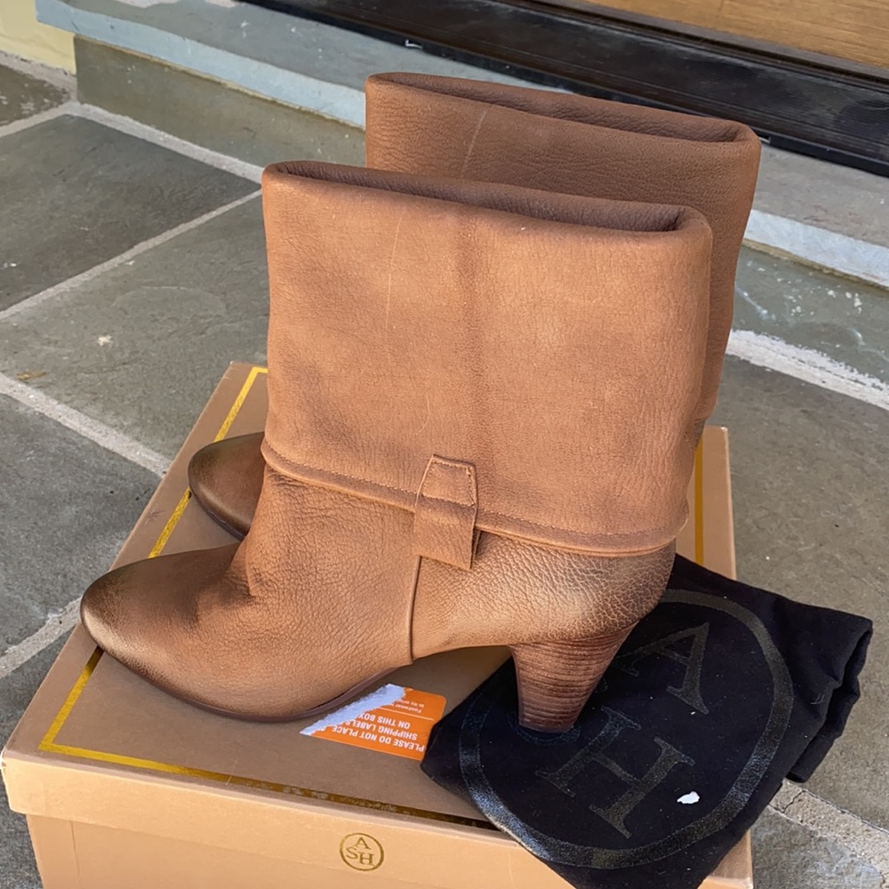 Ash Brand ‘Ike’ Brown Leather Booties, size 41
